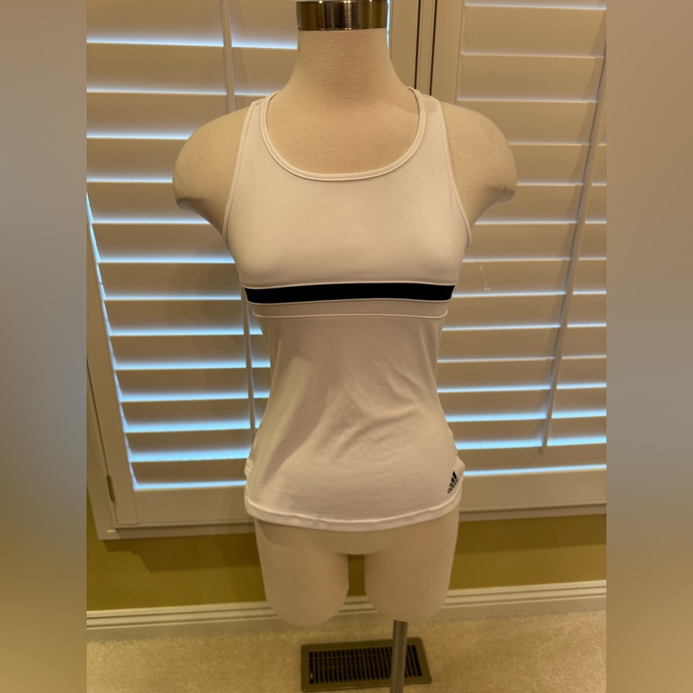 Adidas Club Tank (Size XS) New with tags